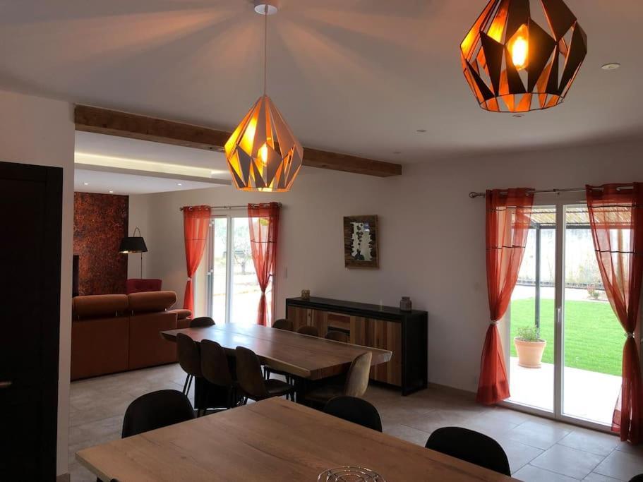 Superbe Villa Neuve A 5 Mn Du Centre Saint-Rémy-de-Provence Eksteriør billede