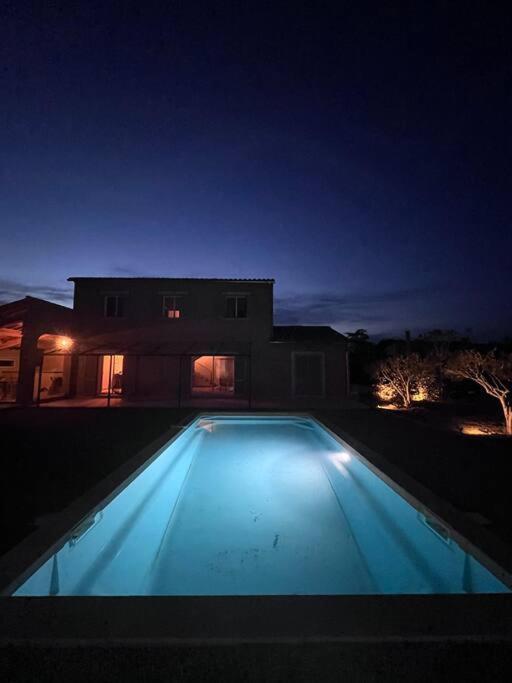 Superbe Villa Neuve A 5 Mn Du Centre Saint-Rémy-de-Provence Eksteriør billede