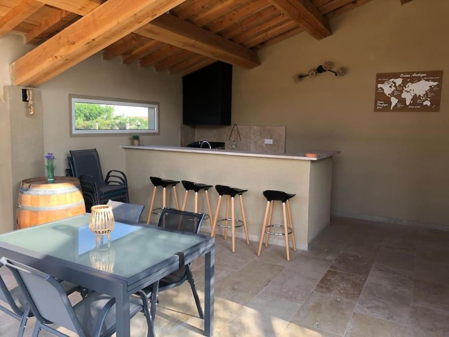 Superbe Villa Neuve A 5 Mn Du Centre Saint-Rémy-de-Provence Eksteriør billede