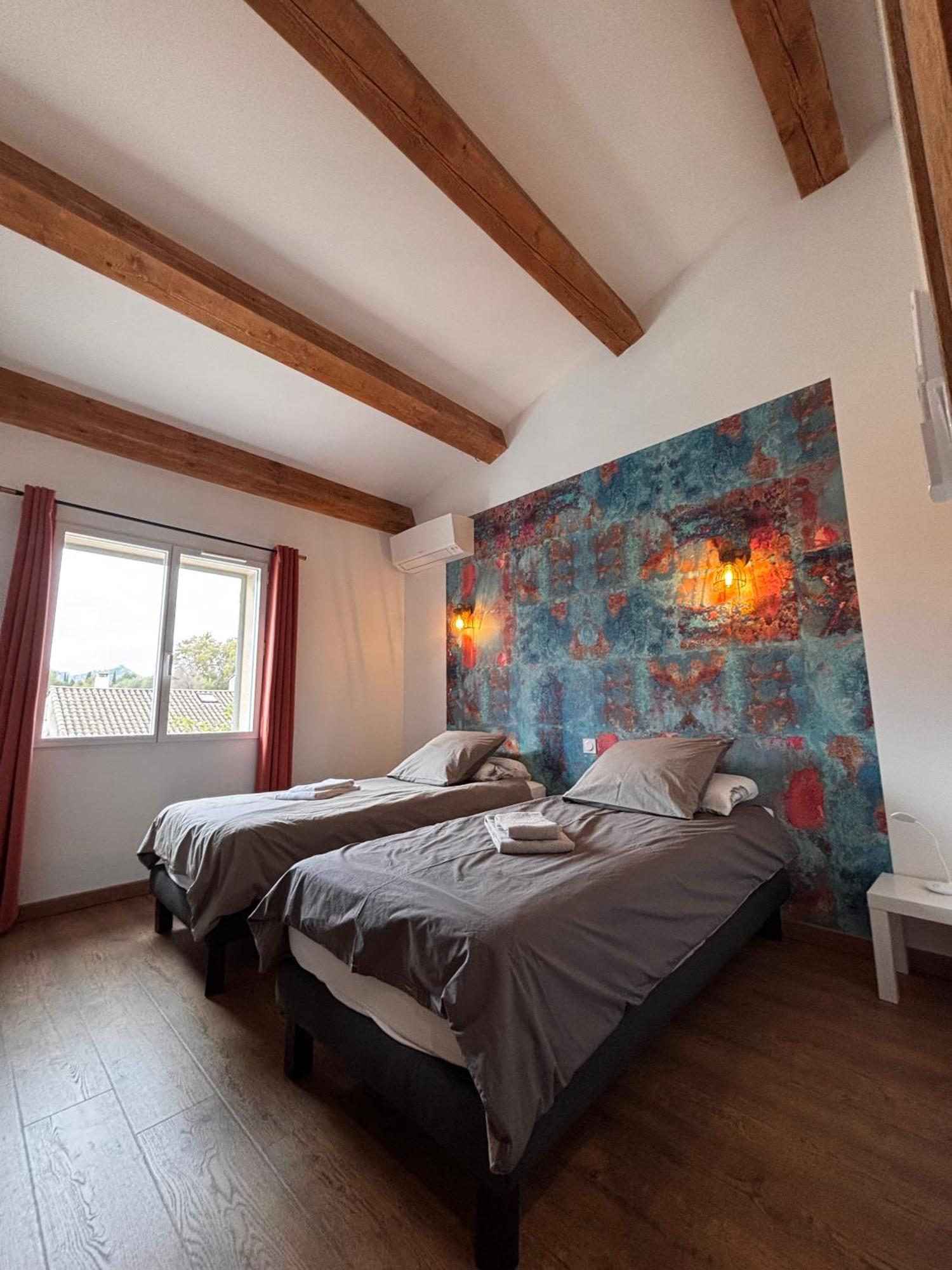 Superbe Villa Neuve A 5 Mn Du Centre Saint-Rémy-de-Provence Eksteriør billede