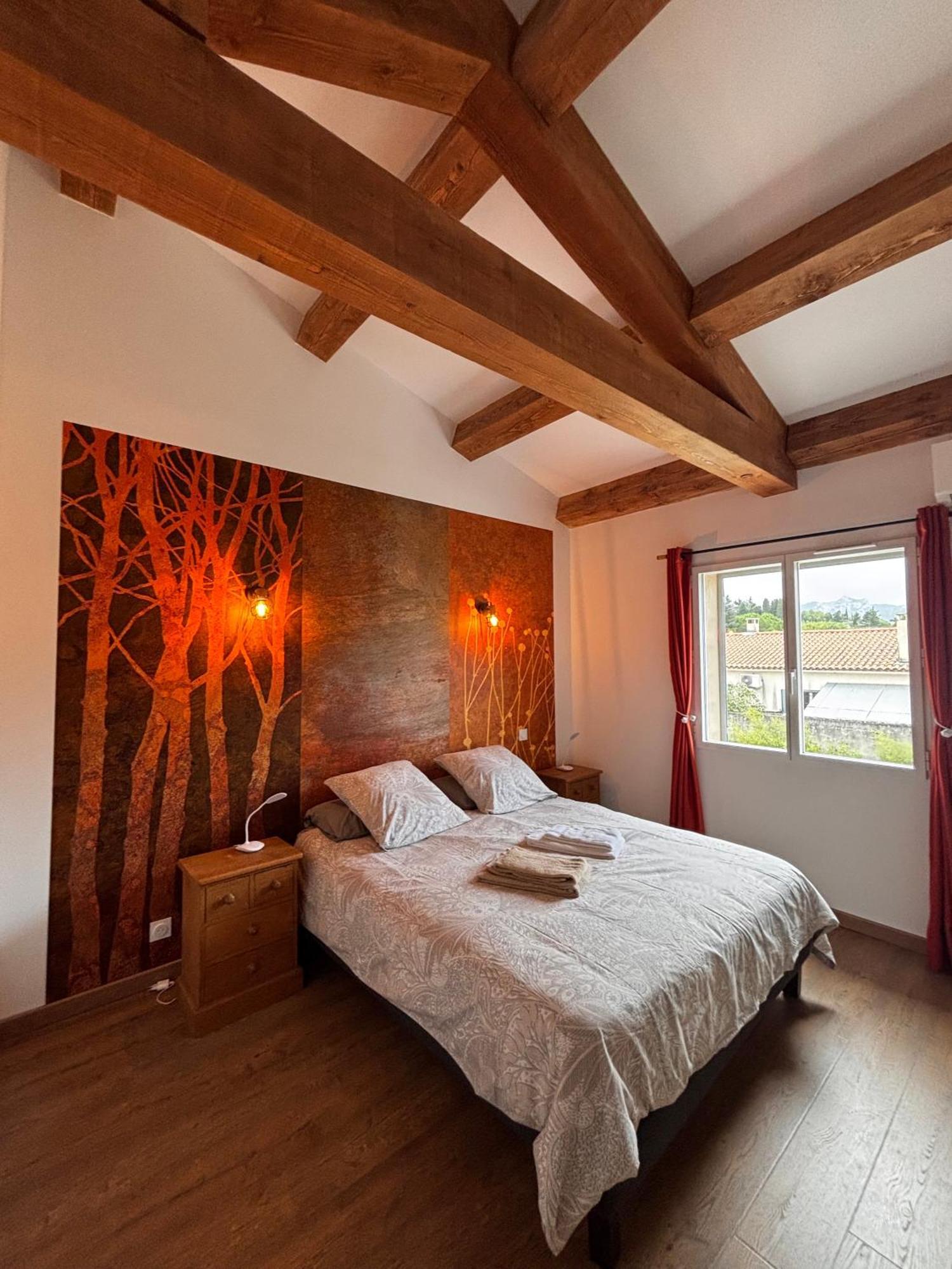 Superbe Villa Neuve A 5 Mn Du Centre Saint-Rémy-de-Provence Eksteriør billede